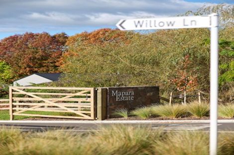 Photo of property in 24 Willow Lane, Acacia Bay, 3385