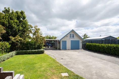 Photo of property in 298 Clifton Road, Te Awanga, 4102