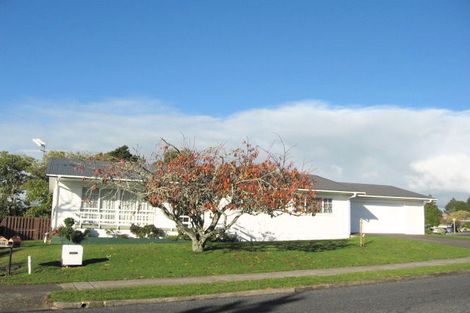 Photo of property in 110 Lawrence Crescent, Hillpark, Auckland, 2102