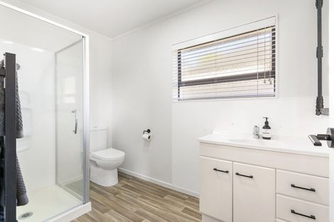 Photo of property in 11 Leicester Parade, Somerville, Auckland, 2014