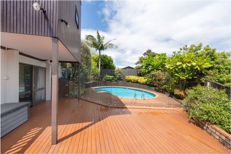 Photo of property in 8 Estelle Place, Farm Cove, Auckland, 2012