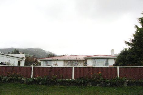 Photo of property in 3 Constant Street, Sawyers Bay, Port Chalmers, 9023