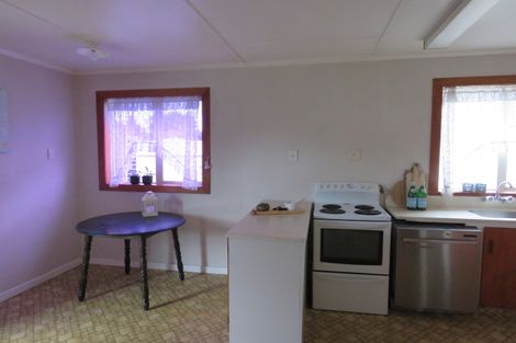 Photo of property in 625 Tweed Street, Newfield, Invercargill, 9812