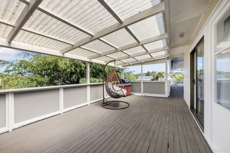 Photo of property in 24 Peter Buck Road, New Windsor, Auckland, 0600