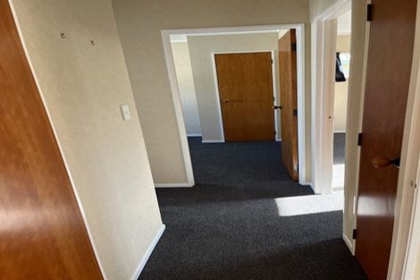 Photo of property in 7b Portland Street, Welcome Bay, Tauranga, 3112