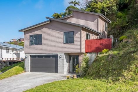 Photo of property in 6 Picasso Grove, Belmont, Lower Hutt, 5010