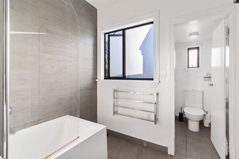 Photo of property in 5 Mowbray Street, Watlington, Timaru, 7910