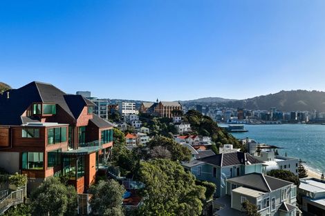 Photo of property in 3 Bayview Terrace, Oriental Bay, Wellington, 6011