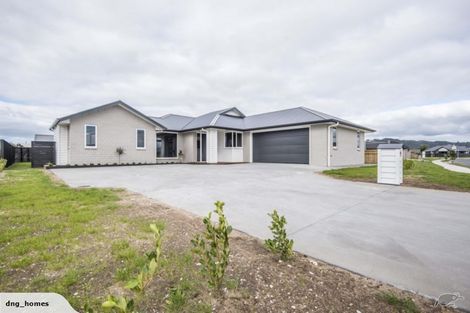 Photo of property in 134 Kupe Drive, Whitianga, 3510