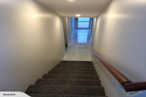 Photo of property in 30 Vireya Court, Goodwood Heights, Auckland, 2105