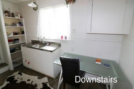 Photo of property in 1 Albert Street, Dannevirke, 4930