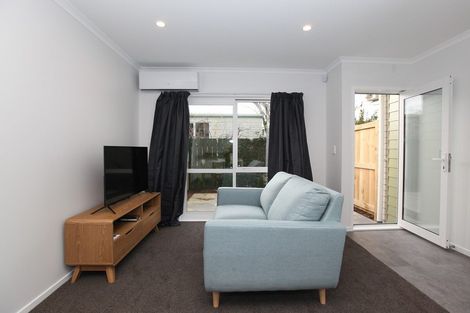 Photo of property in 15/10 Burrows Place, Frankton, Hamilton, 3204