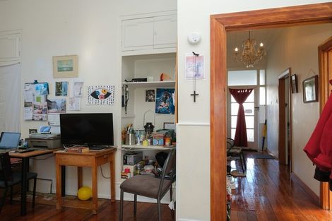 Photo of property in 31 Prince Albert Road, Saint Kilda, Dunedin, 9012