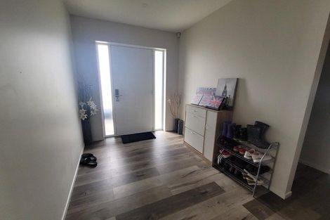 Photo of property in 11 Raymond Grace Avenue, Huapai, Kumeu, 0810