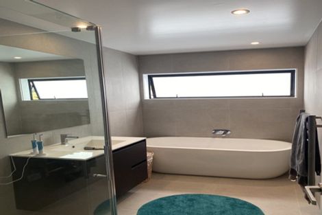 Photo of property in 30 Pennant Street, Long Bay, Auckland, 0630