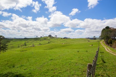 Photo of property in 200 Ingleton Road, Wellsford, 0972
