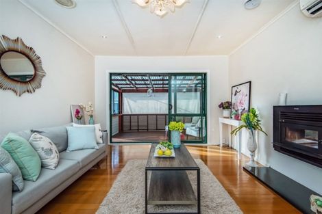 Photo of property in 12 Pomaria Road, Henderson, Auckland, 0610