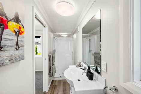 Photo of property in 11 Ruataniwha Drive, Collingwood, 7073