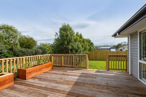 Photo of property in 3 Macrocarpa Lane, Carterton, 5713