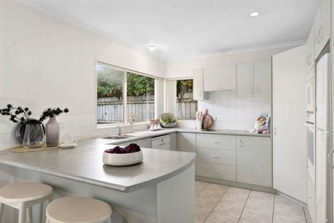 Photo of property in 1/11 Keswick Close, Northpark, Auckland, 2013