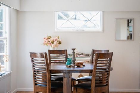 Photo of property in 35 Callender Terrace, Paraparaumu Beach, Paraparaumu, 5032