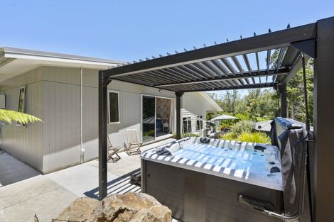 Photo of property in 38 Puriri Park Lane, Waipapa, 0230