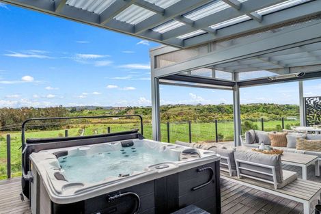 Photo of property in 106 Sereno Vista, Bellevue, Tauranga, 3110