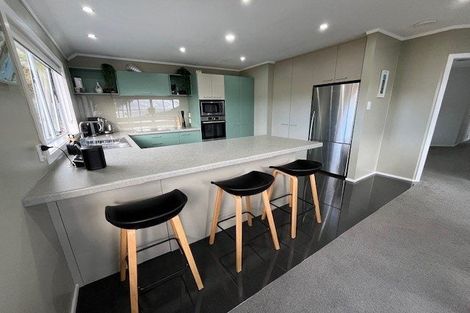 Photo of property in 49b The Esplanade, Eastern Beach, Auckland, 2012