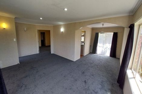 Photo of property in 7 Ironstone Place, Randwick Park, Auckland, 2105