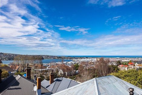Photo of property in 73 Elm Row, Dunedin Central, Dunedin, 9016