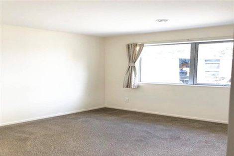 Photo of property in 24 Mirrabooka Avenue, Botany Downs, Auckland, 2010