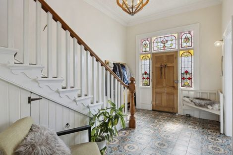 Photo of property in 73 Elm Row, Dunedin Central, Dunedin, 9016