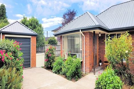 Photo of property in 122b East Belt, Lincoln, 7608