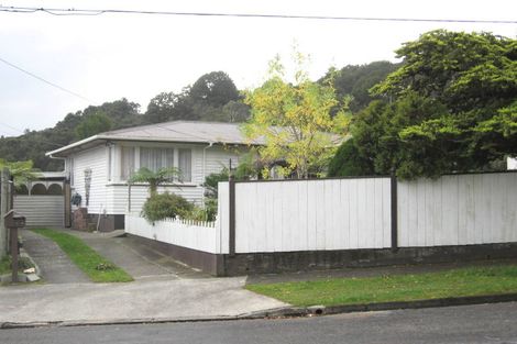 Photo of property in 42 Lowry Crescent, Stokes Valley, Lower Hutt, 5019