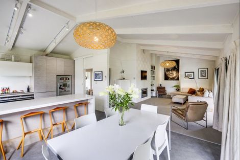 Photo of property in 3 George Place, Havelock North, 4130