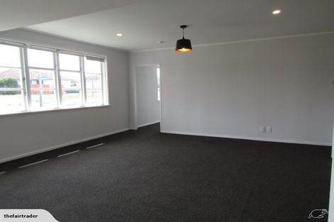 Photo of property in 2 Forth Terrace, Roslyn, Palmerston North, 4414