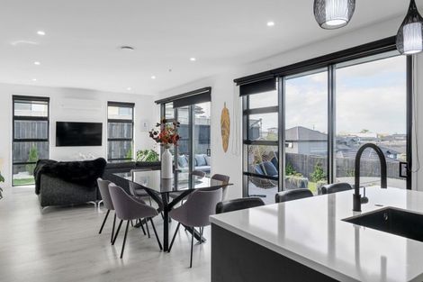 Photo of property in 25 Kapua Crescent, Rototuna North, Hamilton, 3210