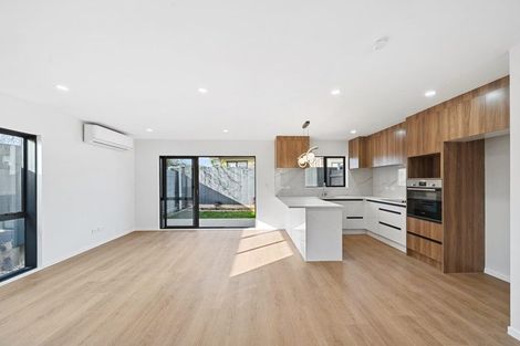 Photo of property in 5/9 Wilson Place, Papakura, 2110