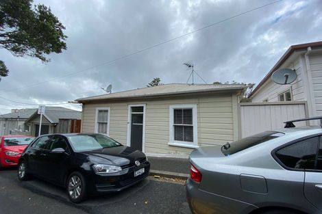Photo of property in 57 Aurora Terrace, Kelburn, Wellington, 6012