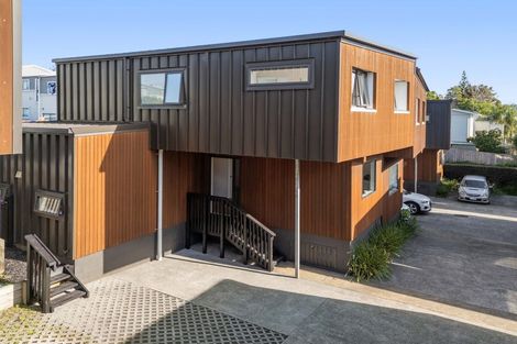 Photo of property in 21b Chippendale Crescent, Birkdale, Auckland, 0626