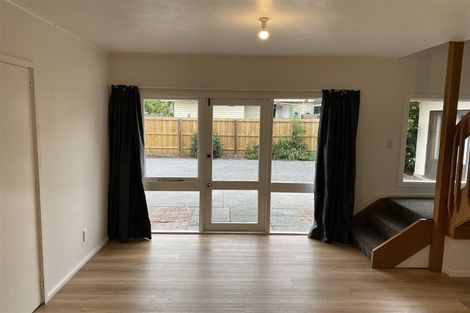 Photo of property in 146a Yaldhurst Road, Sockburn, Christchurch, 8042