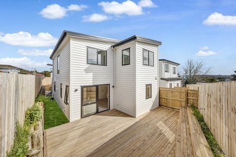 Photo of property in 49b Vera Road, Te Atatu South, Auckland, 0610