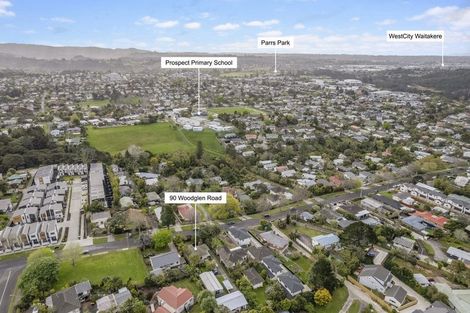 Photo of property in 90 Woodglen Road, Glen Eden, Auckland, 0602