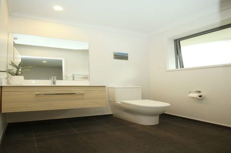 Photo of property in 99 Ballintoy Park Drive, Welcome Bay, Tauranga, 3175