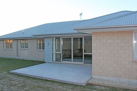 Photo of property in 8 Mcmullan Place, Oamaru North, Oamaru, 9400