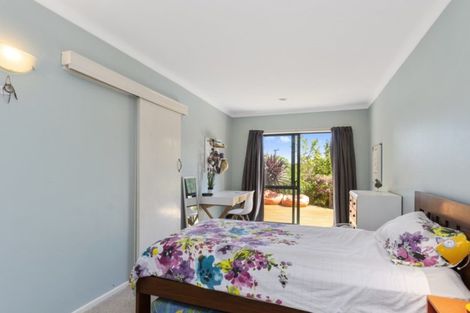 Photo of property in 216 Welcome Bay Road, Welcome Bay, Tauranga, 3112