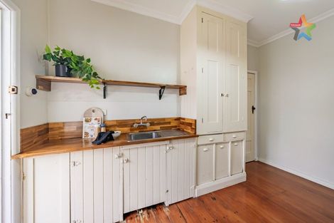 Photo of property in 20 Ludlam Crescent, Woburn, Lower Hutt, 5010