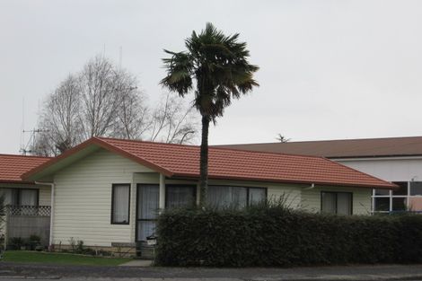Photo of property in 953 Heaphy Terrace, Fairfield, Hamilton, 3214