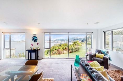 Photo of property in 11 Sovereign Point, Kaiwharawhara, Wellington, 6035