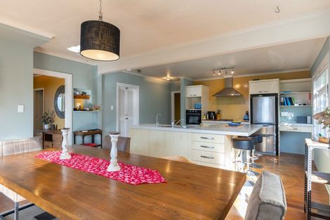 Photo of property in 9 Lincoln Street, Picton, 7220